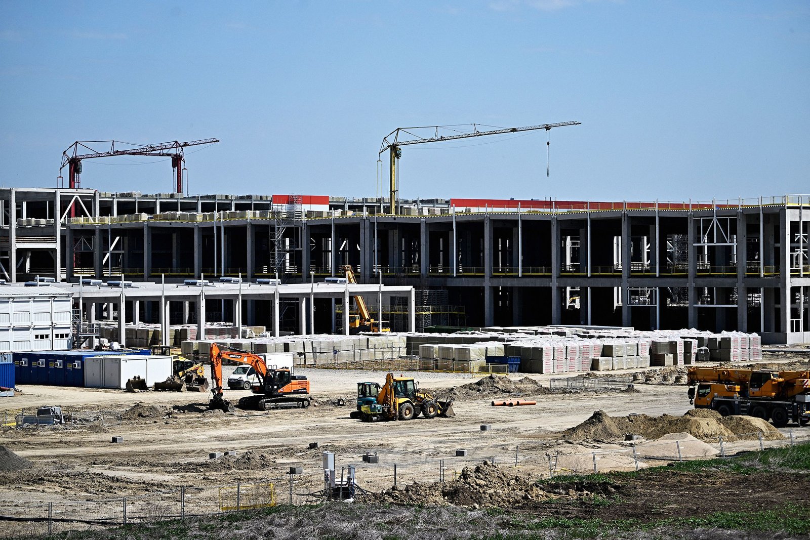 The Environmental and Human Rights Costs of China’s Clean Energy Investments Abroad The Environmental and Human Rights Costs of China’s Clean Energy Investments Abroad