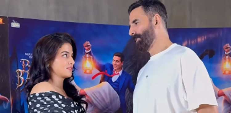 akshay kumar gets torture wamiqa gabbi’s dad jokes