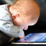 study warns rising screen time among children may harm development