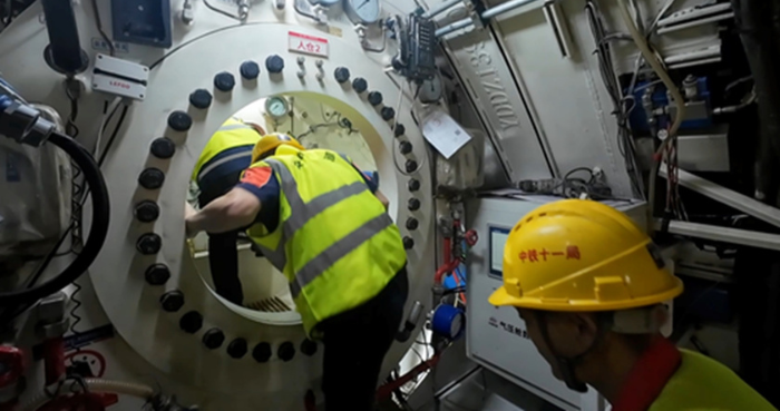 china launches first ternary mixed gas shield tunneling system