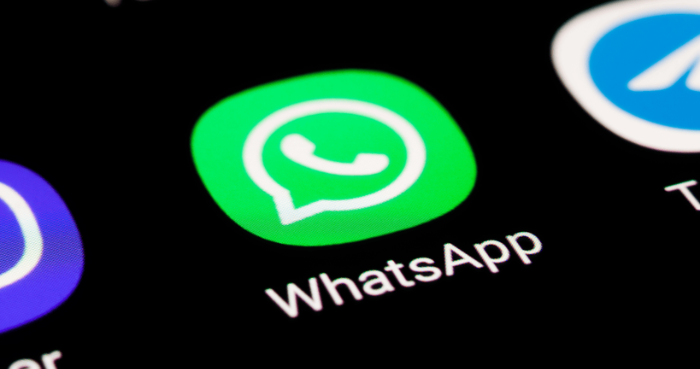 whatsapp tests after reading timer for disappearing messages on ios