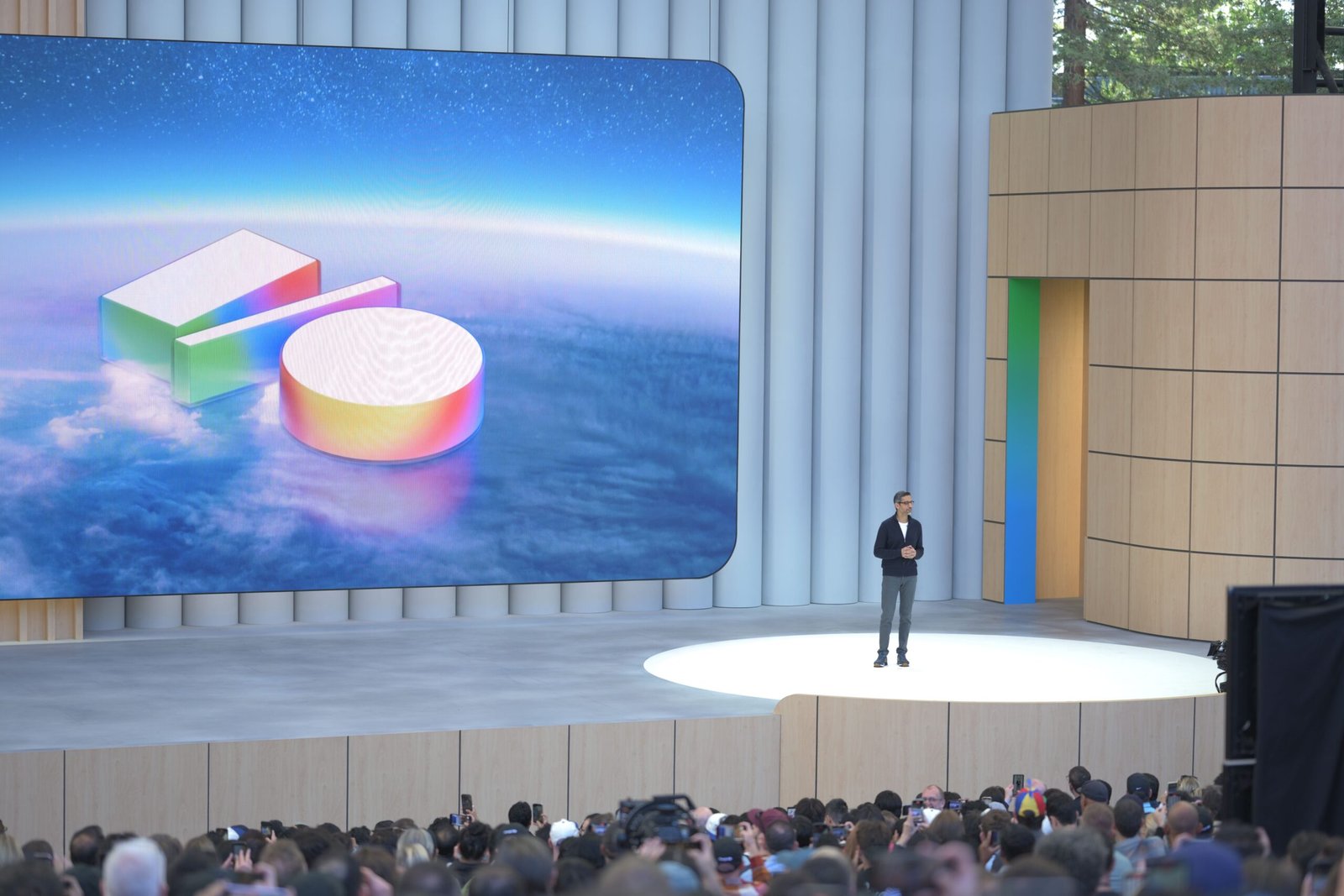 Google I/O 2026 Live Blog: All the Gemini and Smart Glasses Updates as They Happen google i/o 2026 live blog: all the gemini and smart glasses updates as they happen